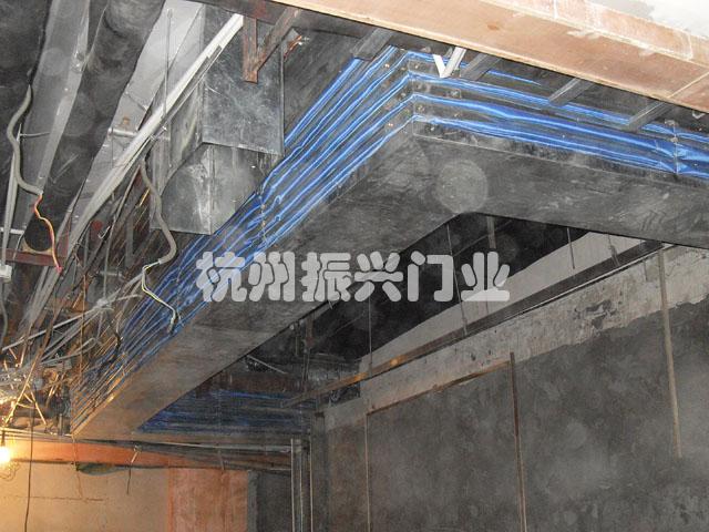折叠防火门