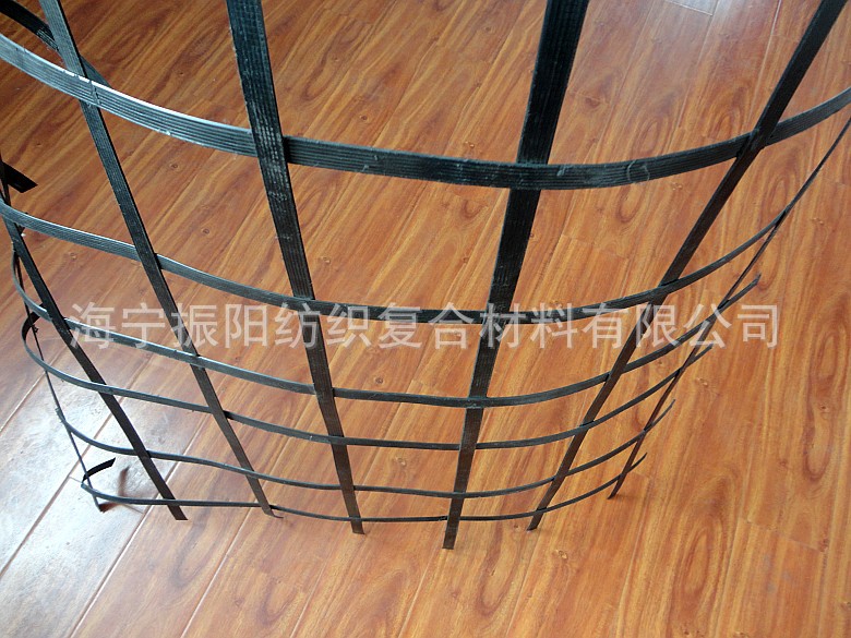 钢塑土工格栅