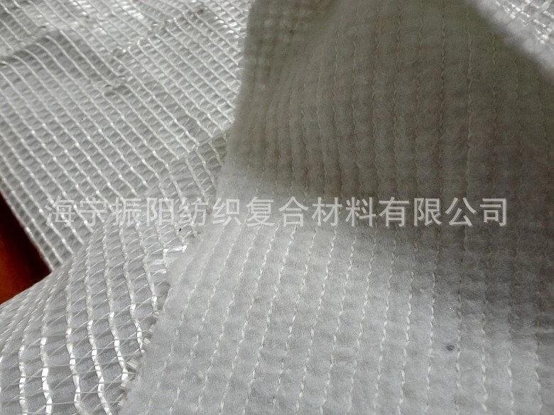 加筋复合土工布