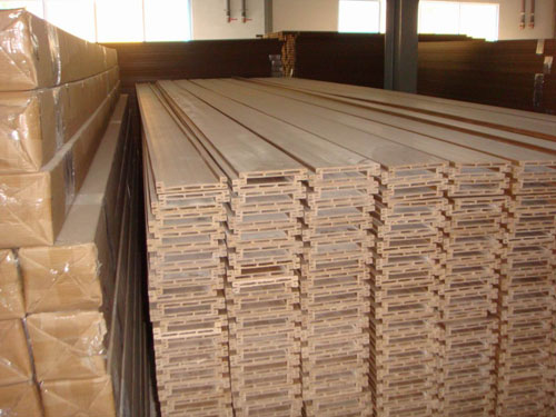 Wood and plastic sheet 