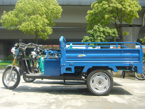 强力牌电动三轮车